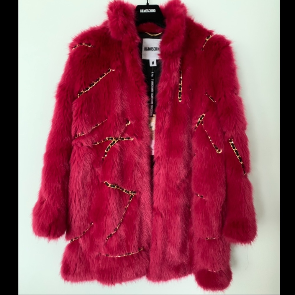 Hmoschino moschino pink fur coat Medium M